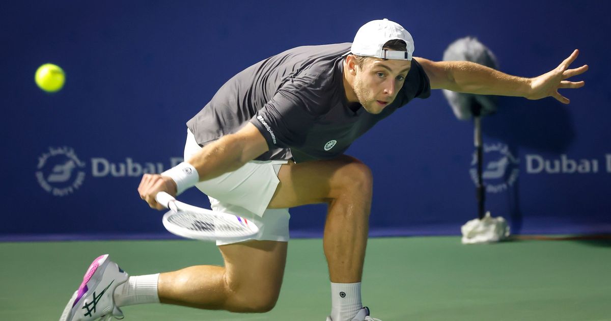 Watch: Griekspoor Battles Past Mensik in Dubai Quarterfinals